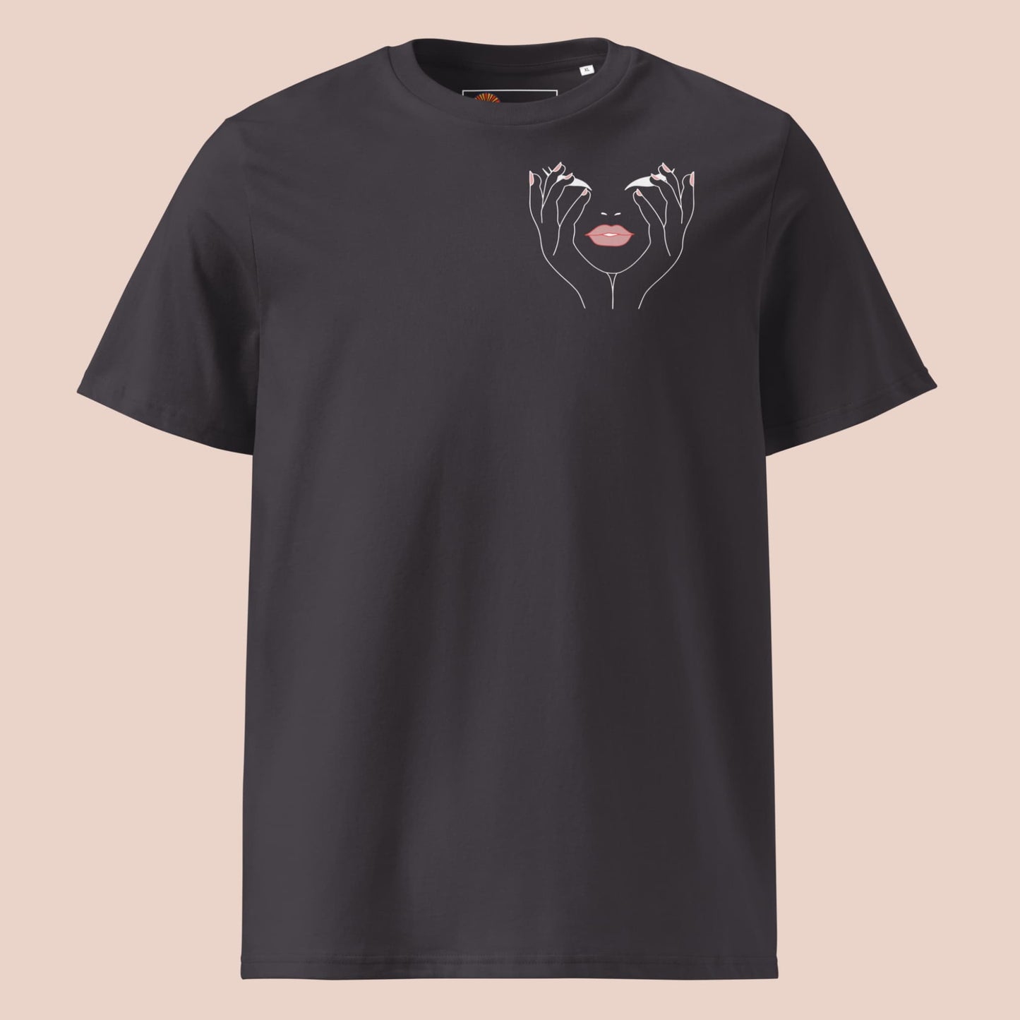 T-shirt gris charbon à plat avec design artistique minimaliste de mains et lèvres – Artic60